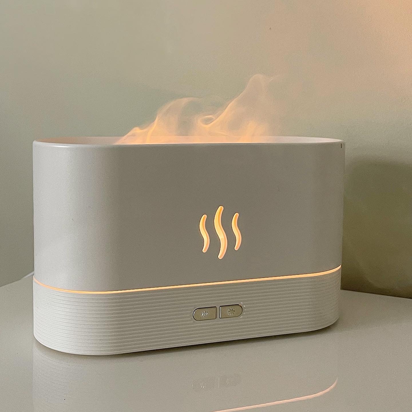 Golden Flame Therapy Diffuser (USB)