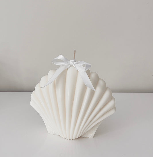 Oceana (Large Shell Candle)