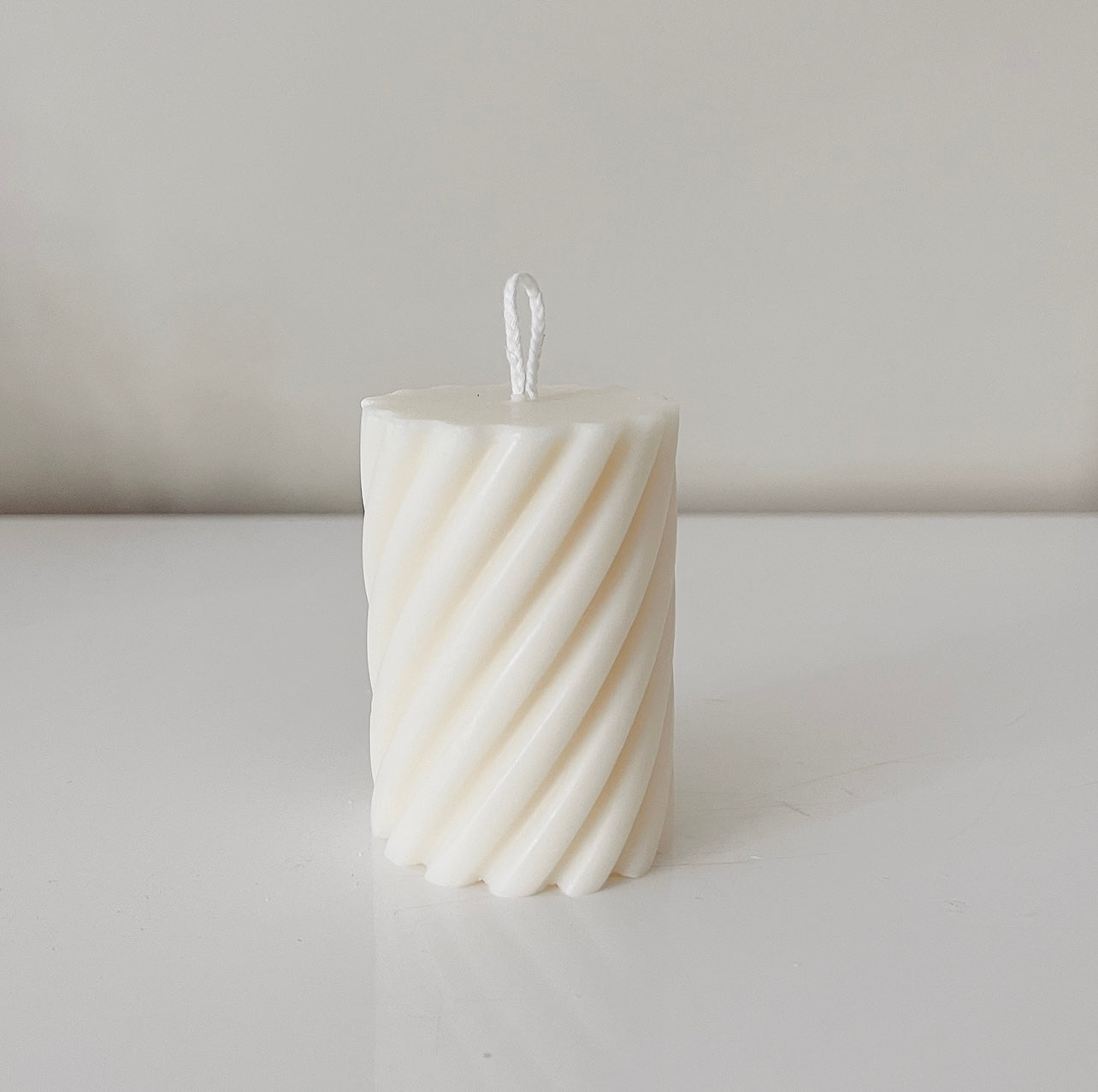 Swirl (Small Candle)